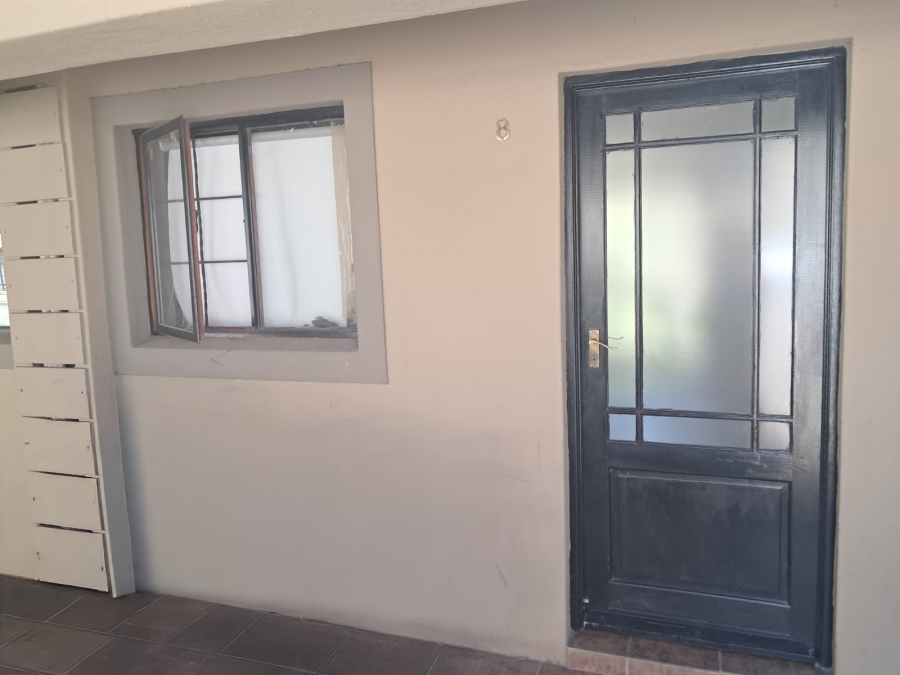 2 Bedroom Property for Sale in Bergsig North West